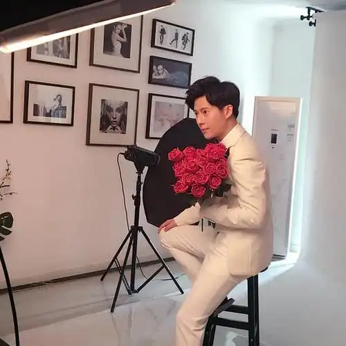 申甲哲jiazheshen的图片