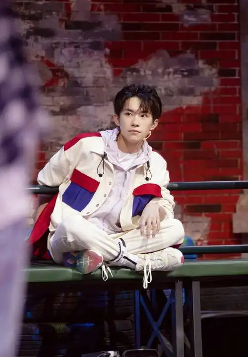 这就是街舞2易烊千玺