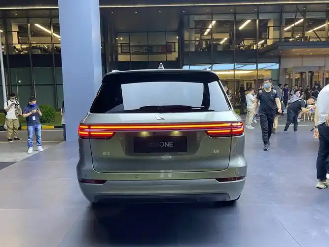 2021款理想one正式上市 售价33.8万元_新车上市_河南汽车在线