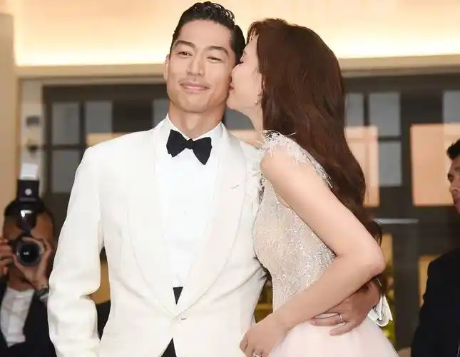 为了照顾自己母亲,林志玲回台湾发展,老公黑泽良平也是一起通往,真是