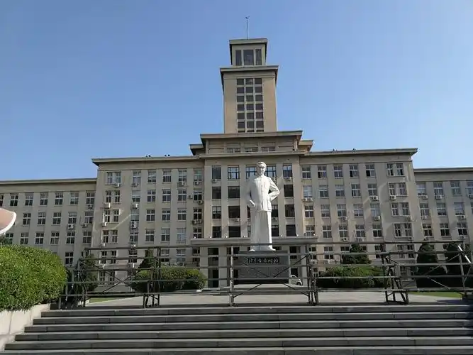 走进母校南开大学