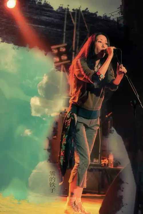 人物| 姜昕:我只追逐阳光