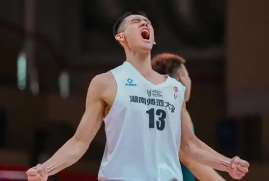 cuba选秀球员湖师大蒋帅:夏大黎伊扬.cba#昨天下午在宁 - 抖音