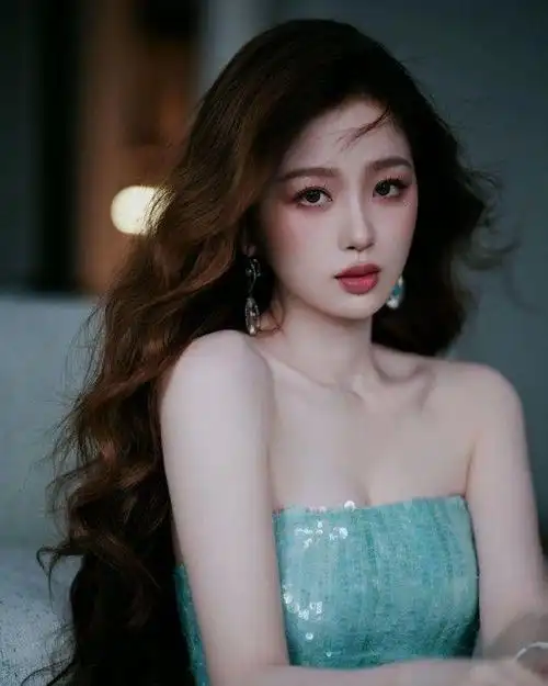 打造完美身材!揭秘虞书欣瘦身秘籍,惊艳逆袭金美娜