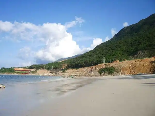 之境浪琴湾, 桔钓沙, 较场尾沙滩,珠海唐家湾的沙滩,中山滨海沙滩公园