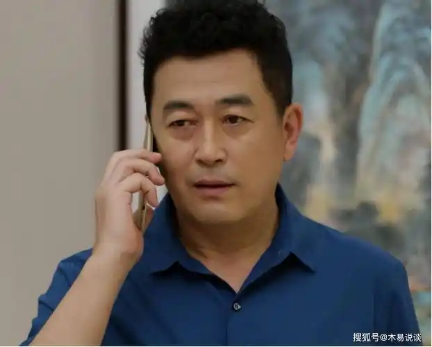 与张歆艺恋爱7年惨被抛弃,与小15岁女友闪婚_王志飞_李健_感情