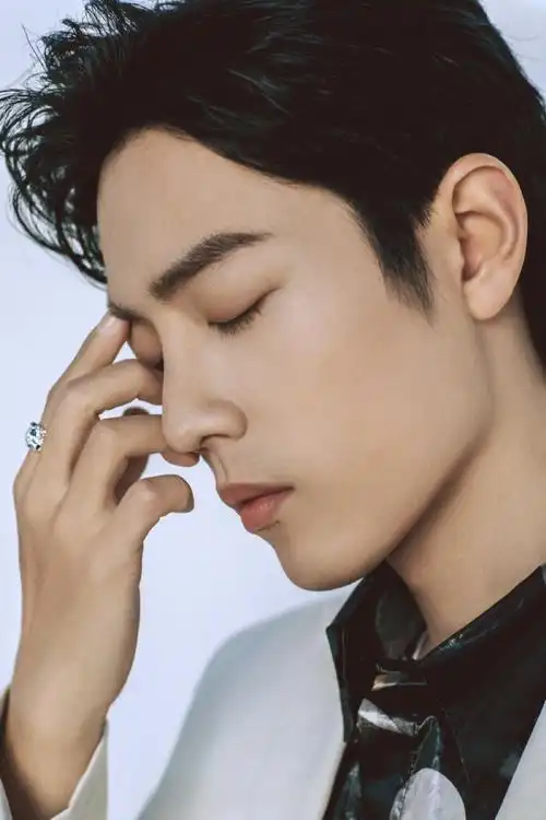 肖战年度电视剧男演员# 是潇洒不羁的魏无… - 高清图片,堆糖,美图