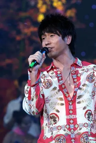 沙宝亮近日,某国内导演及相关演艺界人士涉嫌吸毒的事件成为包括娱乐