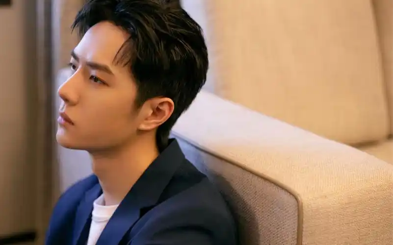 王一博 品牌见面会 2020.10.24_哔哩哔哩_bilibili