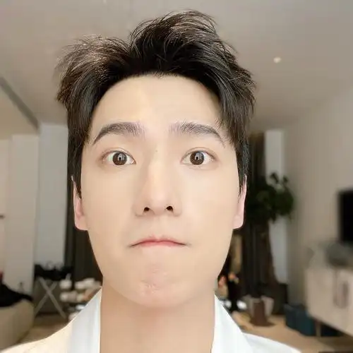 杨洋自拍和他拍你选哪个