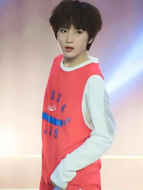 李飞#tf家族赵冠羽  我不会骂你李飞但请你把他还给我们,十三个人