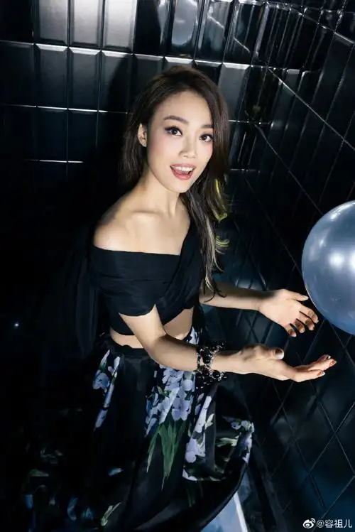 容祖儿生日写真##ip风向标