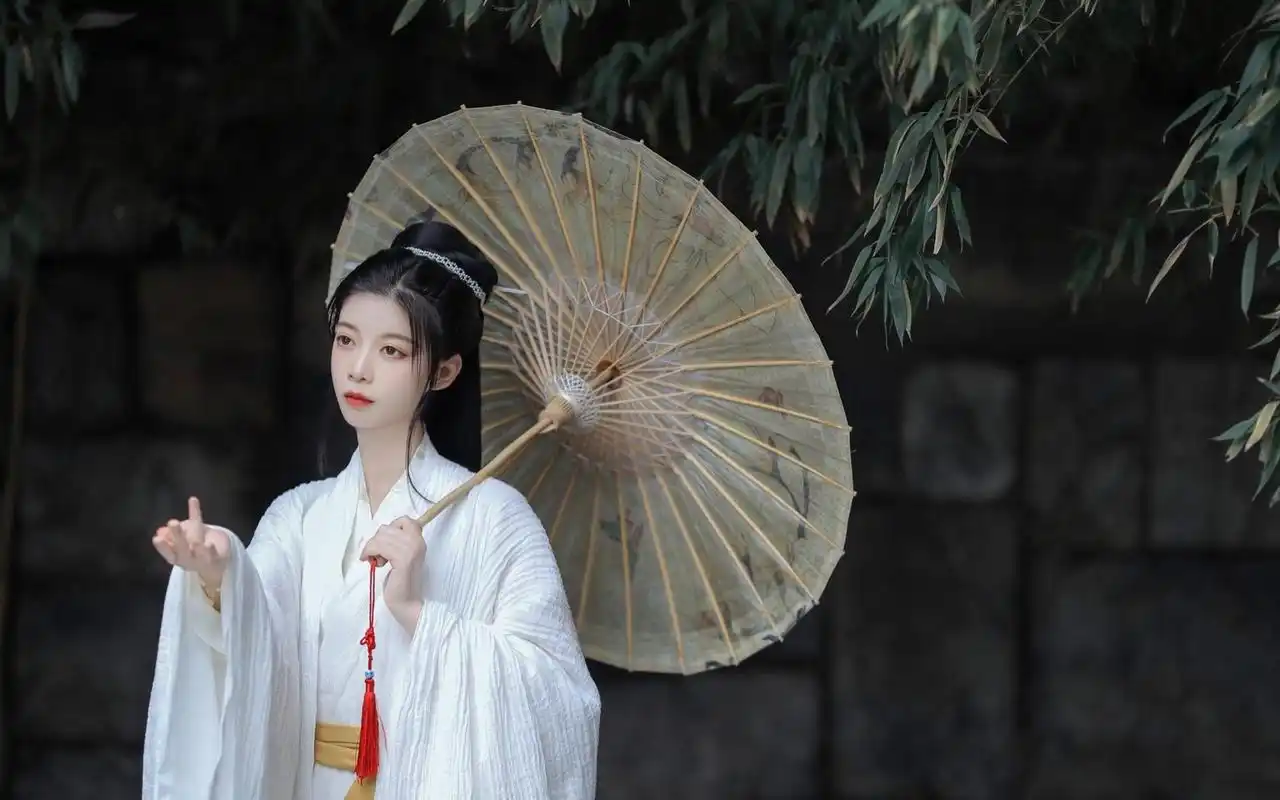 绝代风华古风美女迷人写真