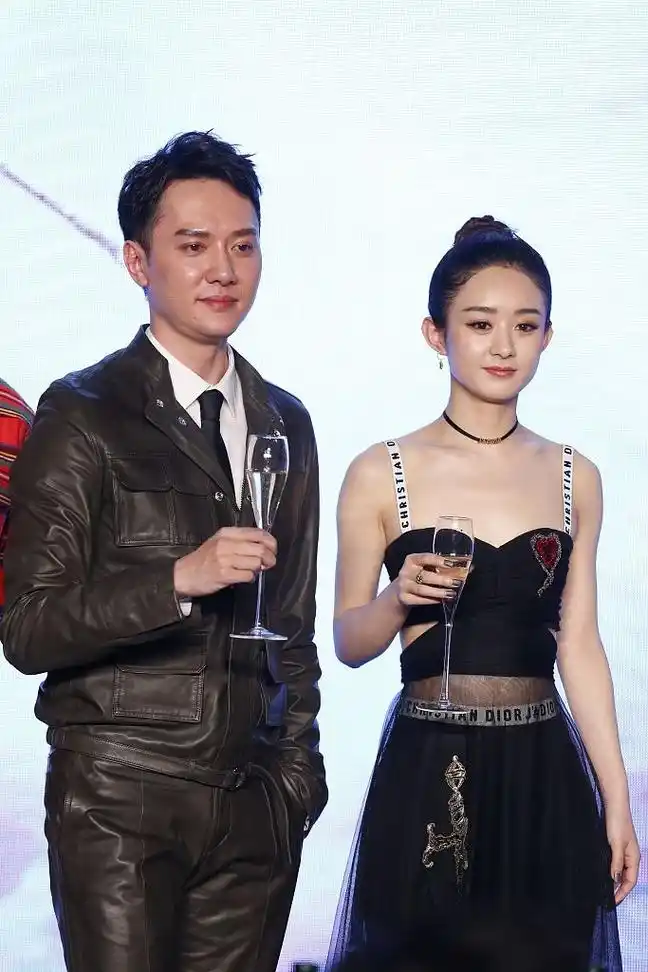 赵丽颖冯绍峰宣布离婚 结婚两年半昔日甜蜜已成回忆