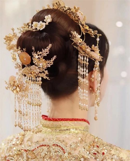 中式复古新娘发型 高端大气上档次_新娘发型 - 美发站