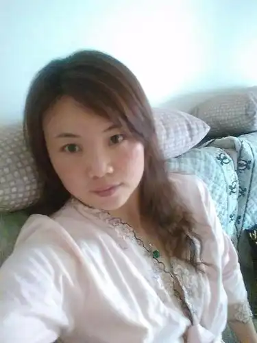 37岁离异女征婚照片(id:105521698)_四川成都征婚交友_珍爱网