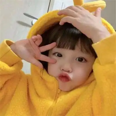 可爱的图片萌女孩真人小孩子
