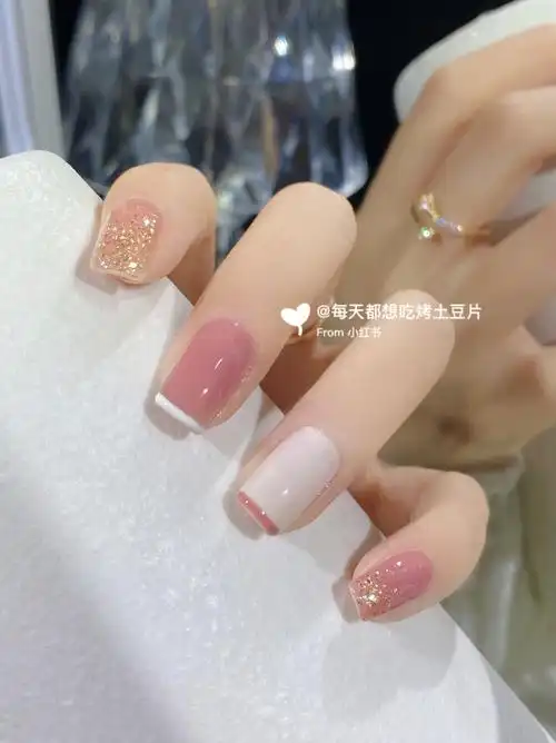 豆沙绵绵冰丨温柔法式跳色美甲78