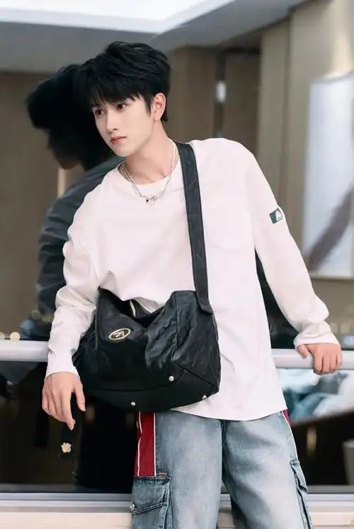 star performance | 敖子逸