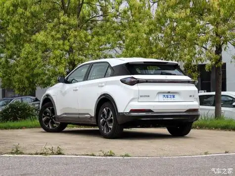 郴州哪吒汽车哪吒u售价只需1188万起