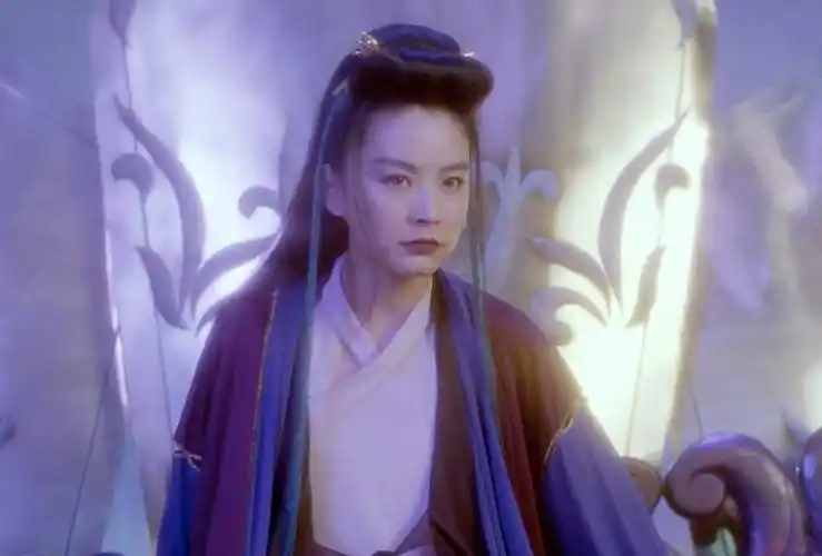 西夏王宫中女人众多,《天龙八部》中天山童姥为何专门把梦姑抓来