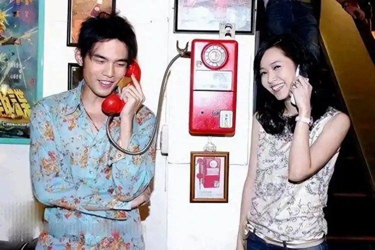 侯佩岑这么假为什么十几年后网友还对她和周杰伦意难平