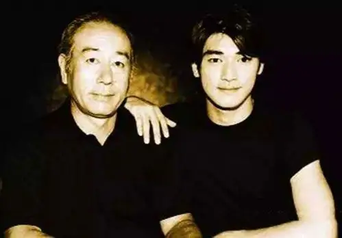 52岁伊能静不姓伊,金城武不姓金?六个姐姐,被黑帮堂主姐夫欺负