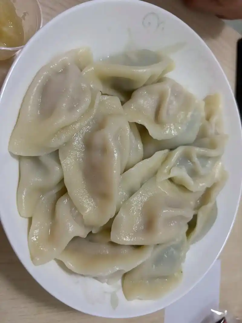 妈,立秋抢秋膘,你闺女笨,也弄不好,所以给我爸买了饺子