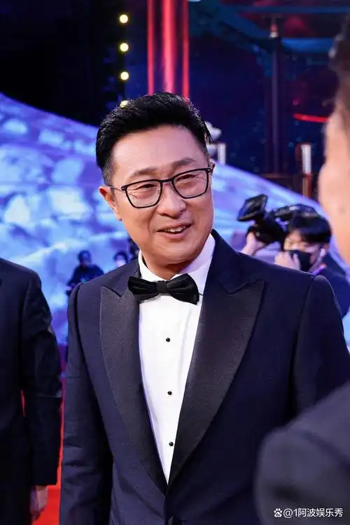 林永健是一位实力派演员,他凭借着《王贵与安娜》,《我叫王土地》等