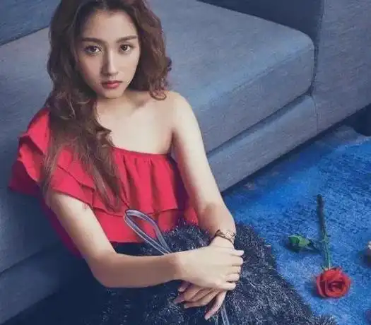 杨紫|杨幂|胡歌|宋祖儿|张子枫_网易订阅