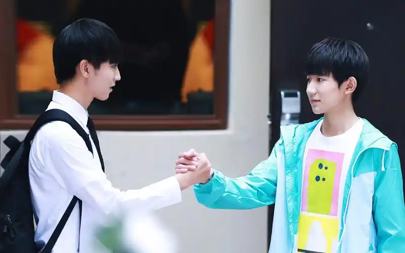 超少年密码花絮之握手