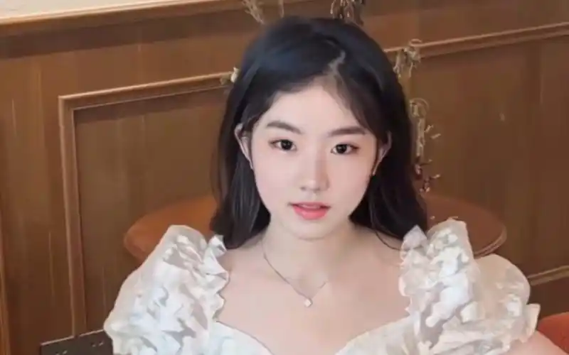 【时代少年团】【马嘉祺性转】今晚月色真美,风也温柔