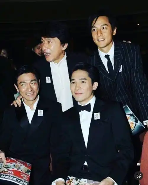 晒15年前与"3天王级男神"合照 吴彦祖:绝对是传奇!_张同框_照片_人物