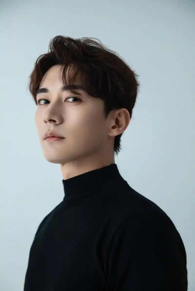 刘学义写真壁纸