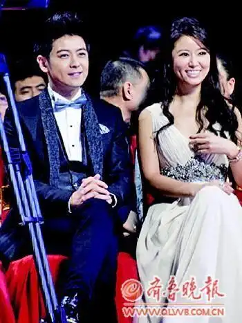 林心如林志颖分手后国剧盛典"被聚首"