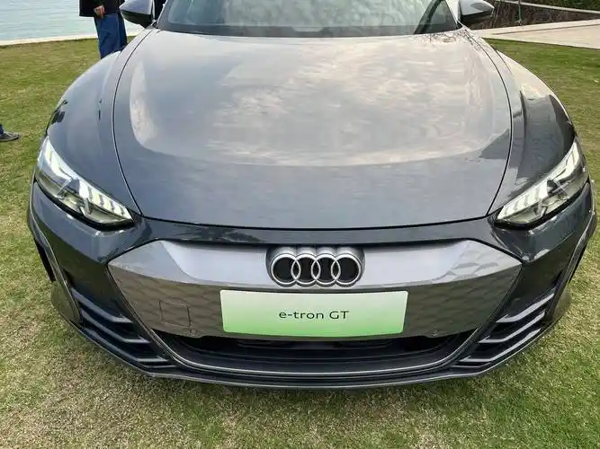 奥迪e-tron gt的美有多摄人心魄?_设计的_经典_细节