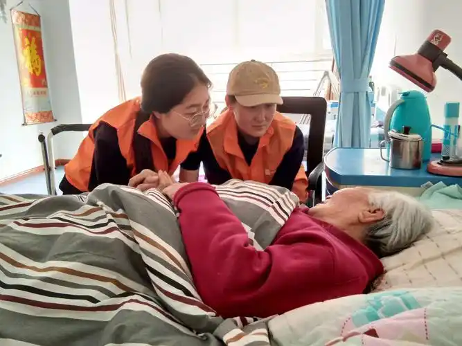 [常紫伟]爱与陪伴践行服务——山水宜居老年公寓之行