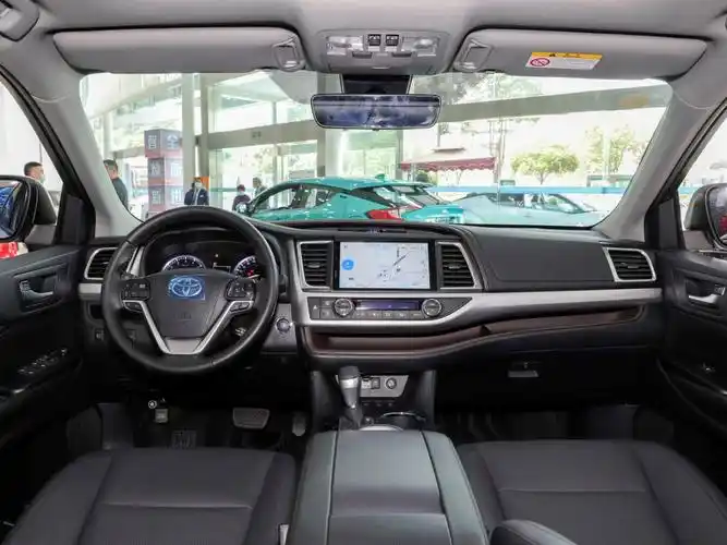 广汽丰田 汉兰达 2021款 2.0t 四驱豪华版 7座