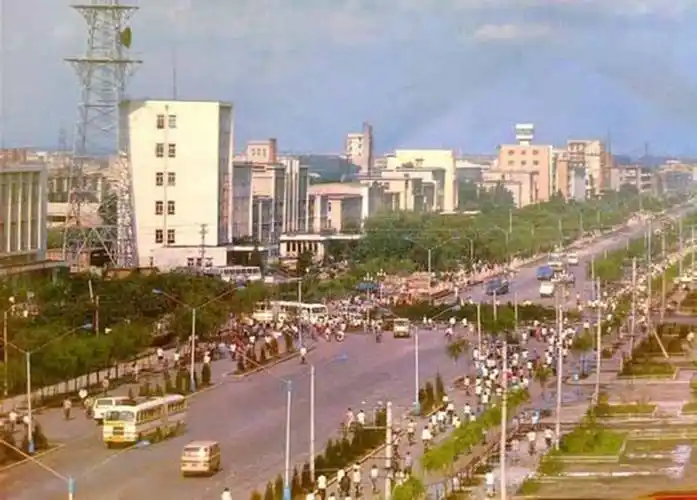 老照片90年代的辽宁营口很繁华被誉为关外小上海