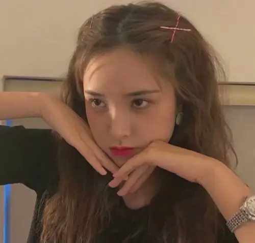 最新女头 清新甜美可爱好看的女生头像都在这里 希望你们会喜欢