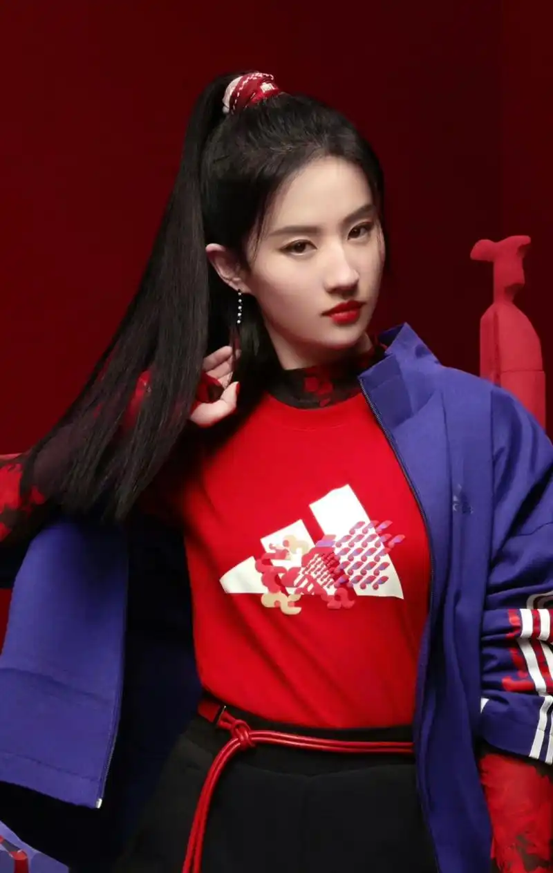 刘亦菲高马尾扎头好看