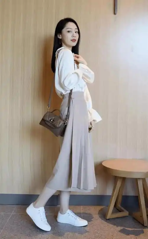 穿裙子,鞋子这样搭更好看