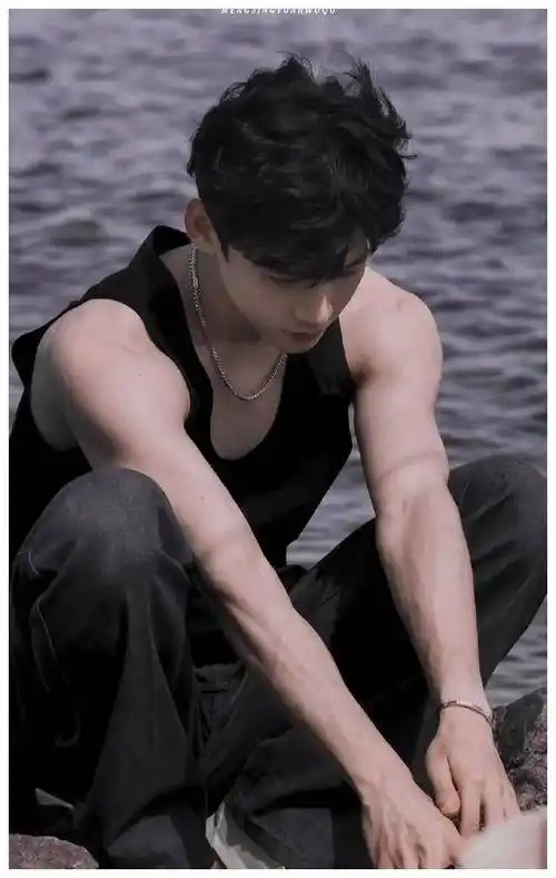 怀柔王子白敬亭,俘获万千少女心,细数追随者无数_青春_中国_电视剧