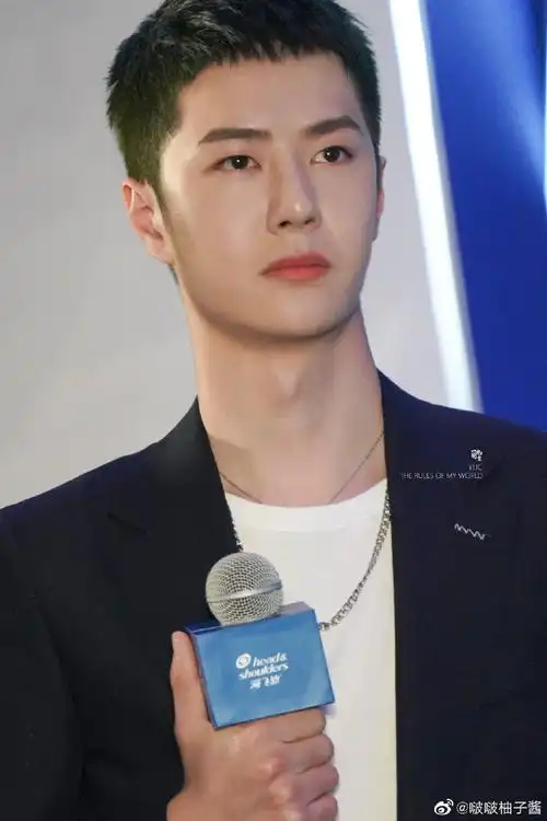 王一博这就是街舞4#|#王一博这就是街舞#想念王一宝的绿色寸头了绿绿