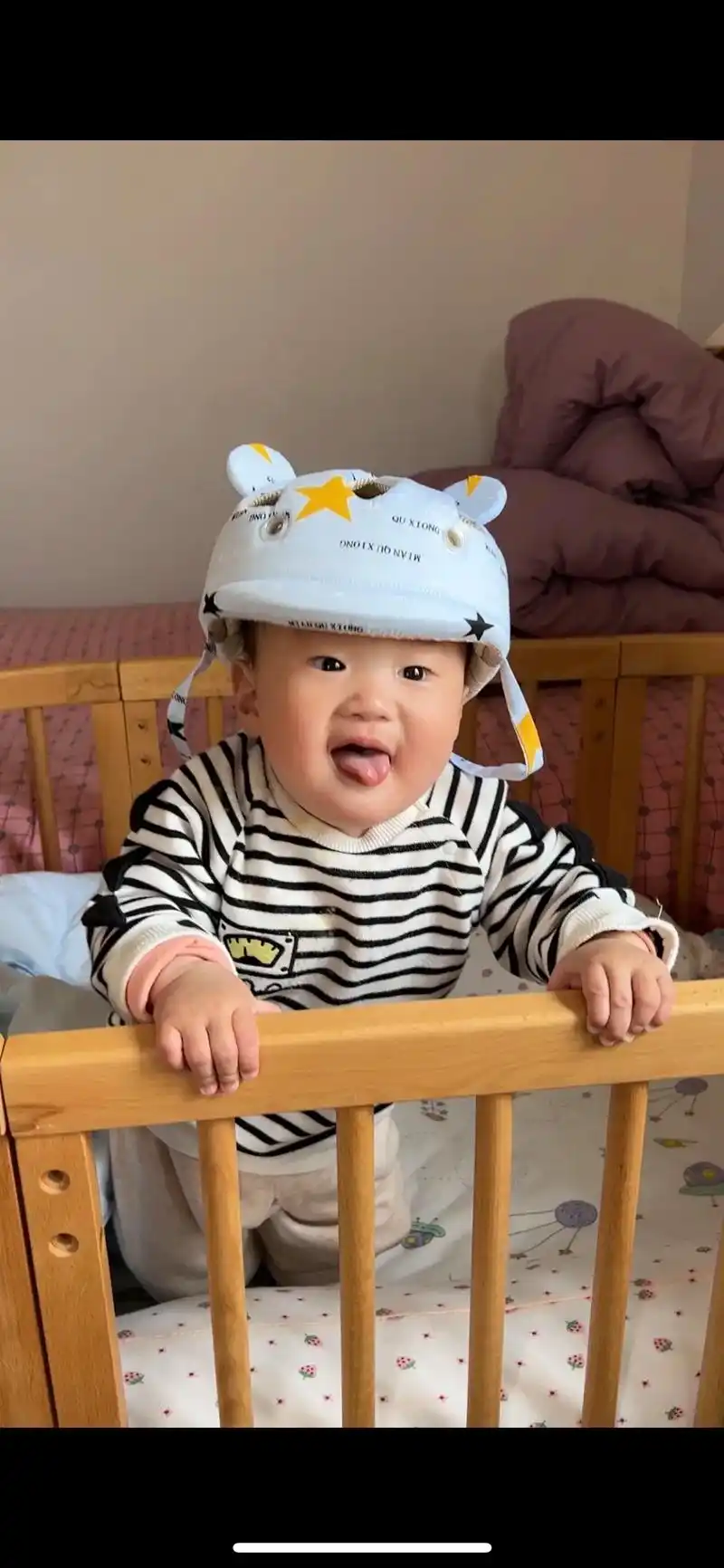 这表情治愈我的一切.#小孩的笑容是最治愈的 #爱笑的宝宝惹人 - 抖音